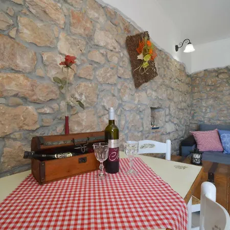 Enni Apartament